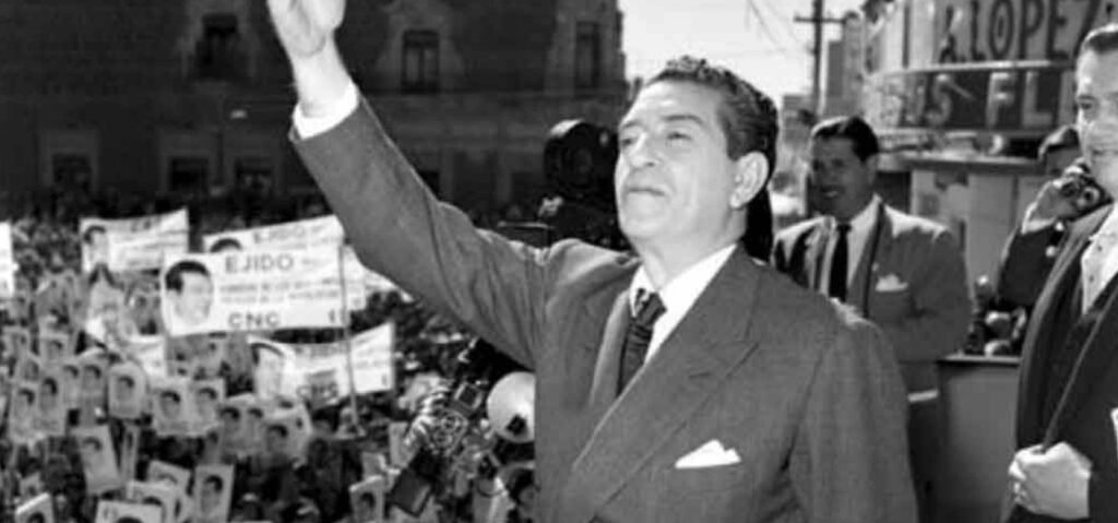 Adolfo López Mateos y la industria eléctrica